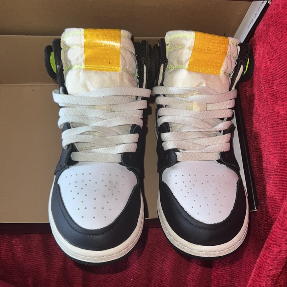 Jordan 1 - Picture 4 of 5